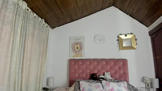 CelessteRedds online show from 09.10.25