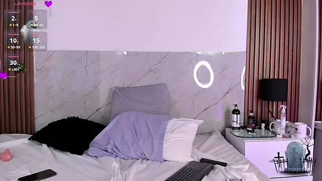 Alice noir online show from 03.04.25