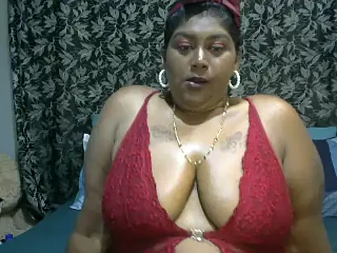 Snapshot of indiansuga chatting on 01.21.25 indiansuga online show from 01.21.25