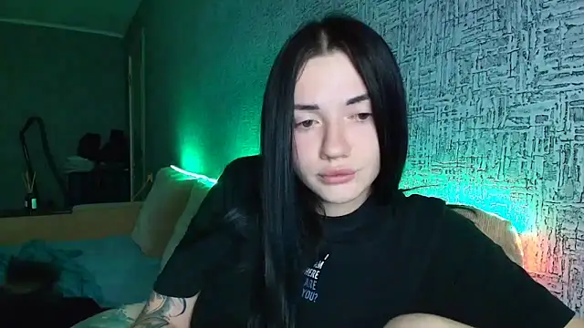 Liana diva online show from 11.20.25