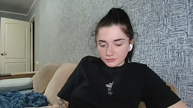 Liana diva online show from 02.12.26