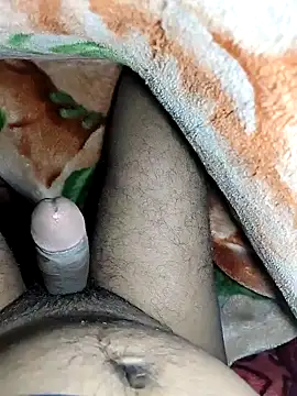 Snapshot of Kolkataboiy chatting on 12.17.25 Kolkataboiy online show from 12.17.25