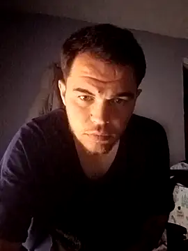 Snapshot of alexszader142 chatting on 02.22.25 alexszader142 online show from 02.22.25