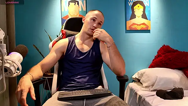 AxelFairchaild online show from 02.13.25