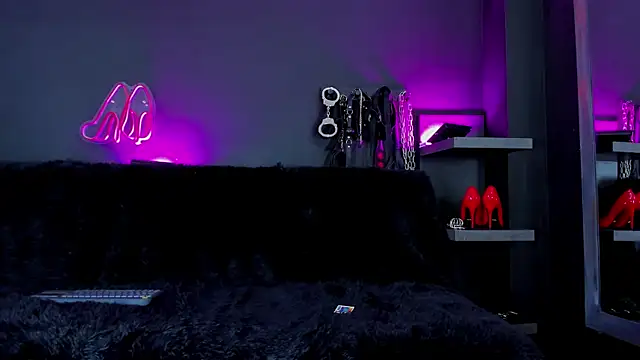 Snapshot of DelaneyStone chatting on 01.16.26 DelaneyStone online show from 01.16.26