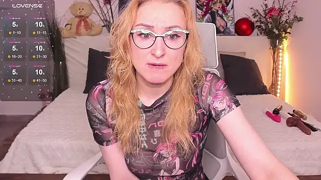 MadissonKiss online show from 10.15.25