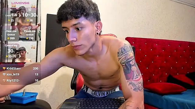 Cristopher23  online show from 03.14.25