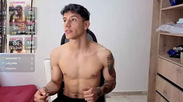 Cristopher23  online show from 10.15.25