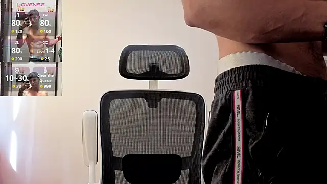 Cristopher23  online show from 10.19.25