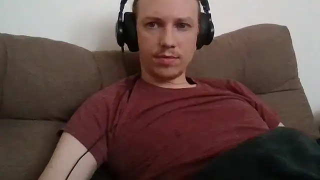 Snapshot of BigMarcCGN chatting on 10.01.25 BigMarcCGN online show from 10.01.25