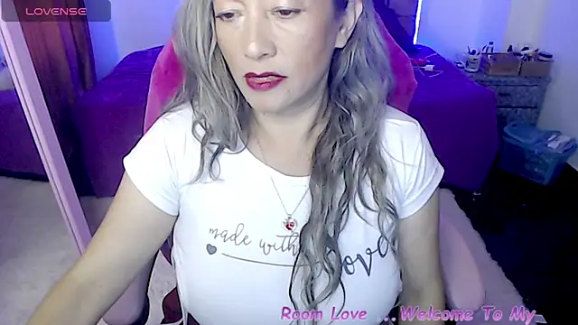 Melanyy 100 online show from 11.13.25