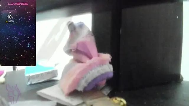 Lilybaudinx96 online show from 01.11.25