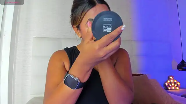 Mistyca online show from 03.20.25