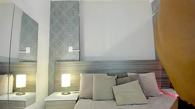 Mistyca online show from 09.23.25