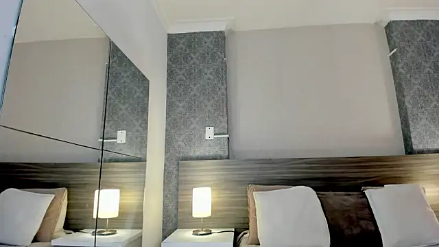 Mistyca online show from 10.06.25