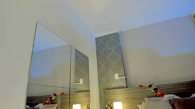 Mistyca online show from 10.24.25