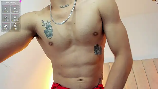 Snapshot of AkazaBoy_ chatting on 01.13.25 AkazaBoy  online show from 01.13.25