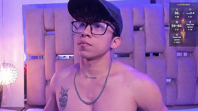 AkazaBoy  online show from 01.11.26