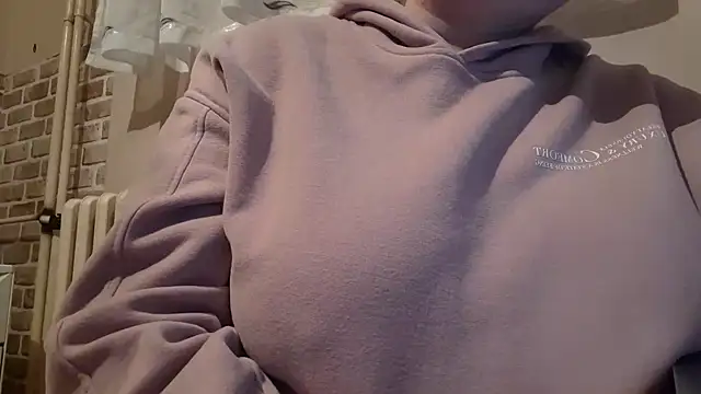 AalinnaK online show from 02.24.25