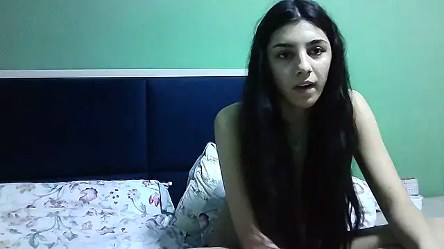 Ahotkittyxxx online show from 12.20.24