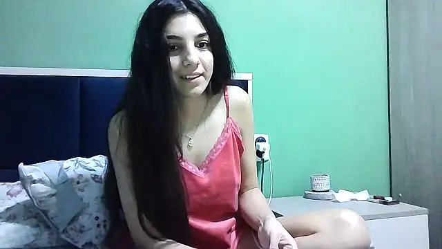 Ahotkittyxxx online show from 12.21.24