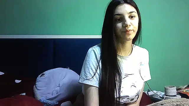 Ahotkittyxxx online show from 12.28.24