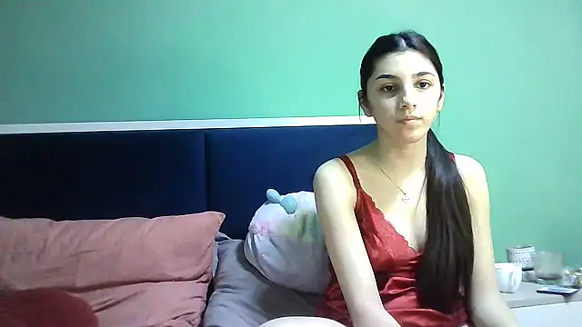 Ahotkittyxxx online show from 12.29.24