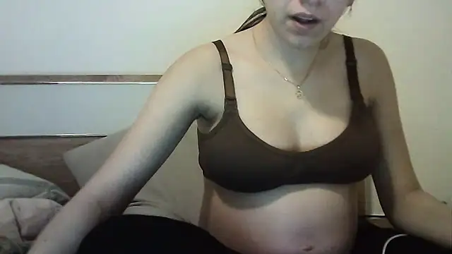 Ahotkittyxxx online show from 11.15.25