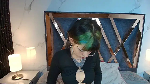 AuroraDiaz online show from 03.17.26