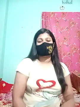 Snapshot of Sumi-roy chatting on 10.03.25 Sumi-roy online show from 10.03.25