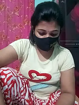 Snapshot of Sumi-roy chatting on 10.18.25 Sumi-roy online show from 10.18.25