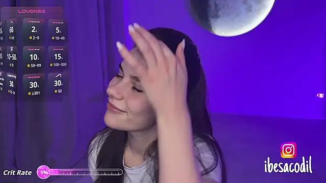 Snapshot of adriana_allien chatting on 12.16.25 adriana allien online show from 12.16.25