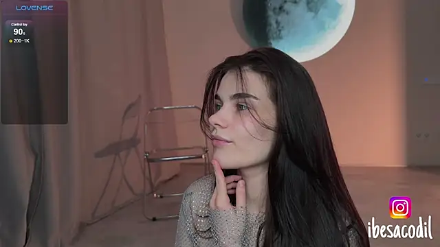 adriana allien online show from 05.05.26