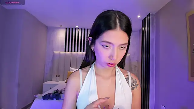 TaraLawrence online show from 12.02.25