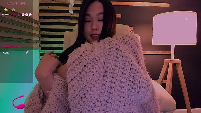 Snapshot of kimmy_chi_ chatting on 01.23.25 kimmy chi online show from 01.23.25