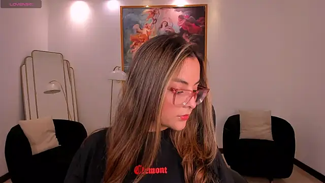 AllisonRogersX online show from 04.25.26