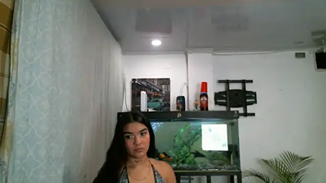 Snapshot of JacobandChloee chatting on 11.16.25 JacobandChloee online show from 11.16.25