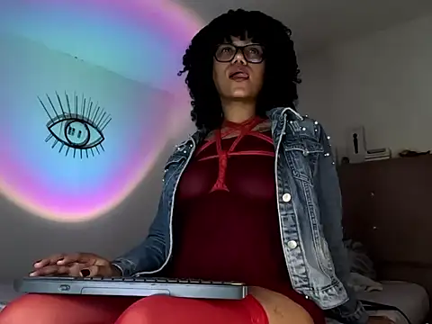 Snapshot of Ale_xandra chatting on 02.02.26 Ale xandra online show from 02.02.26