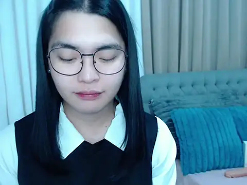 zhaviahale21 online show from 11.05.25