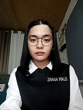 zhaviahale21 online show from 03.17.26
