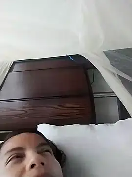 Snapshot of lisseth chatting on 12.11.24 lisseth online show from 12.11.24