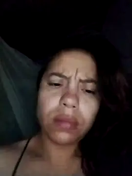 Snapshot of lisseth chatting on 12.16.24 lisseth online show from 12.16.24