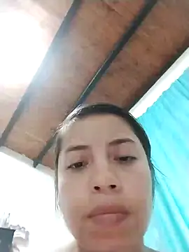 Snapshot of lisseth chatting on 12.26.24 lisseth online show from 12.26.24