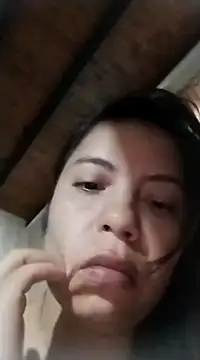 Snapshot of lisseth chatting on 01.03.25 lisseth online show from 01.03.25