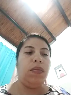 Snapshot of lisseth chatting on 01.06.25 lisseth online show from 01.06.25