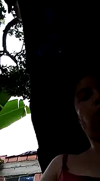 Snapshot of lisseth chatting on 03.19.25 lisseth online show from 03.19.25