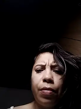 Snapshot of lisseth chatting on 11.08.25 lisseth online show from 11.08.25