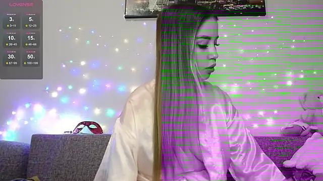 Snapshot of sweet_girl_Vr chatting on 12.09.24 sweet girl Vr online show from 12.09.24