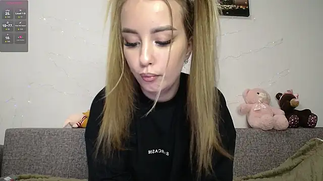 Snapshot of sweet_girl_Vr chatting on 01.21.25 sweet girl Vr online show from 01.21.25