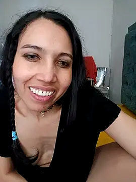 KimPielCanela online show from 03.03.25